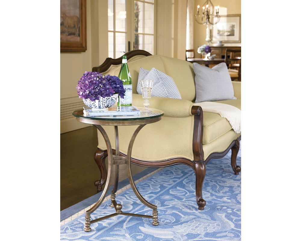 Vintage Chateau Lamp Table Thomasville Furniture